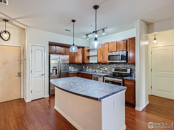 3rd image of 10184 Park Meadows Dr #1306