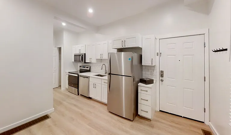 603 E Ann St #1 — Photo 5