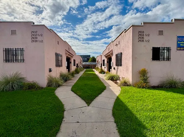 2935 1/2 S Van Buren Pl, Los Angeles, CA 90007