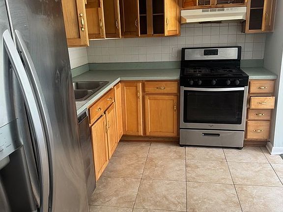 2nd image of 6455 Heritage Hill Dr