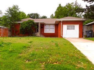 1210 NW Carroll Dr, Lawton, OK 73507