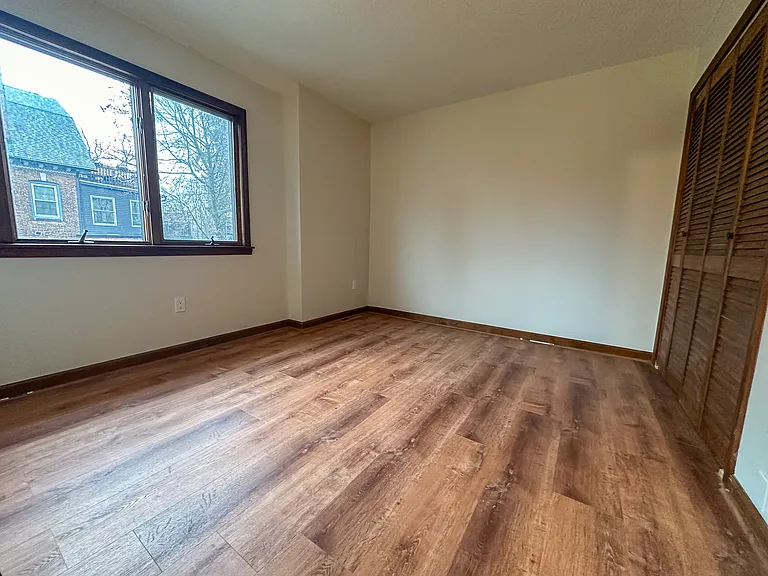 322 Summer St — Photo 10
