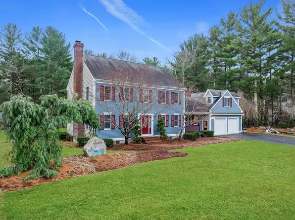 121 Wolf Pond Rd, Kingston, MA 02364