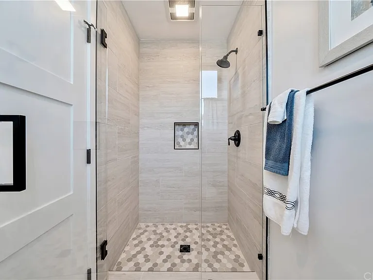 Master shower