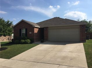 1261 Wysteria Ln, Burleson, TX 76028