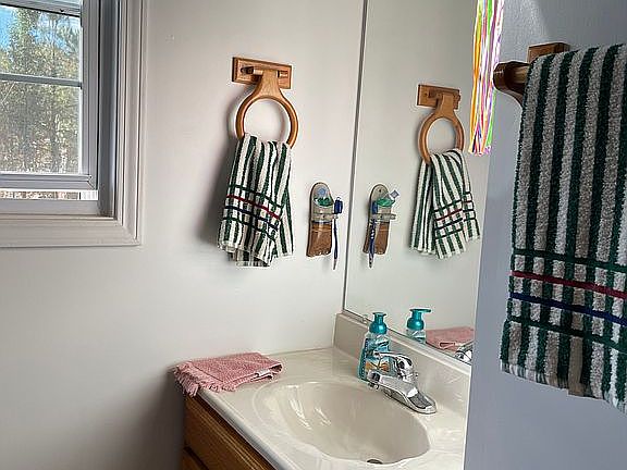 BA in guesthouse out back