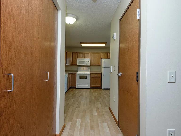 Fargo, ND Crossroads Apartments | Hallway