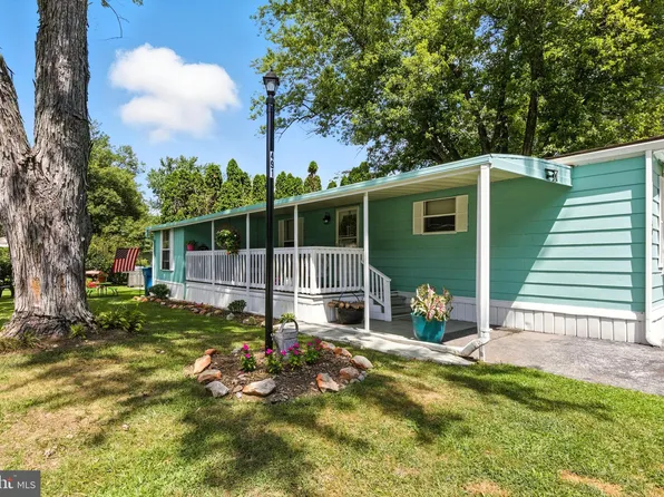 491 Capital Dr, York, PA 17406