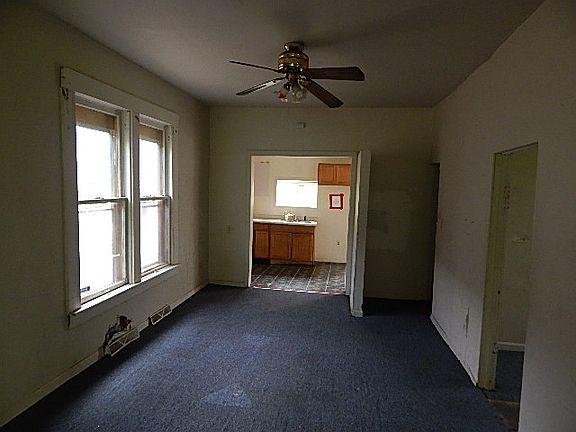 4th image of 11943 S Calumet Ave