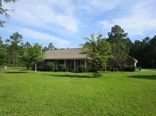 3301 Lampkin Rd, Moss Point, MS 39562