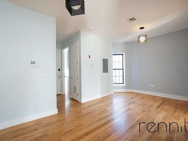 137 Albany Ave #2F — Photo 5