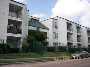 2818 S Bartell Dr APT 1, Houston, TX 77054