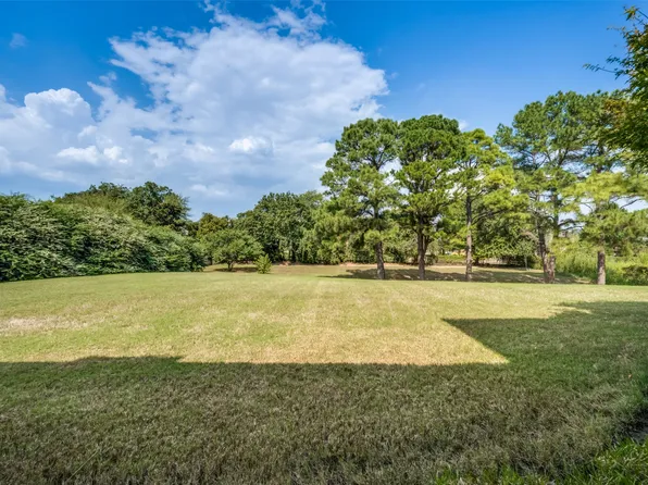 1313 Vanderbilt Dr, Keller, TX 76262