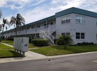 5217 81st St N APT 20, Saint Petersburg, FL 33709