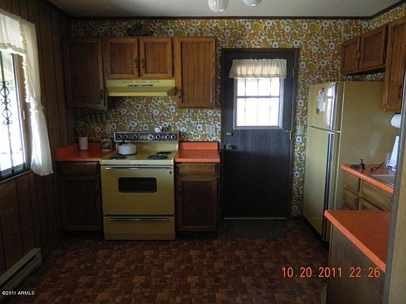 5th image of 2212 CAMPERLAND Road