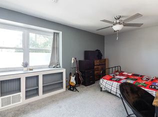 21U Fernwood Dr #21, Bolingbrook, IL 60440