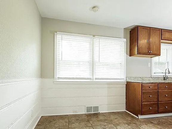 2nd image of 6505 Farrow Ave