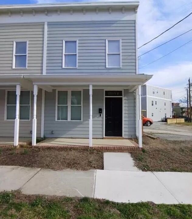 1st image of 1013 N 22nd St #B