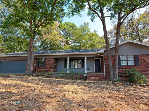 335 College Heights Dr, Batesville, AR 72501