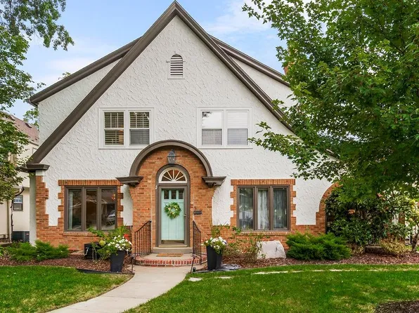 214 W 70th St, Kansas City, MO 64113