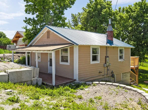1332 7th St W, Kalispell, MT 59901