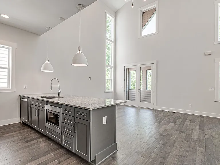 120 Marie St — Photo 10