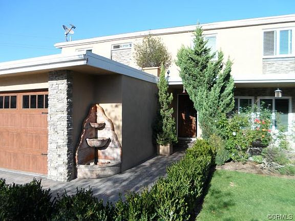 2nd image of 1892 Parkview Cir