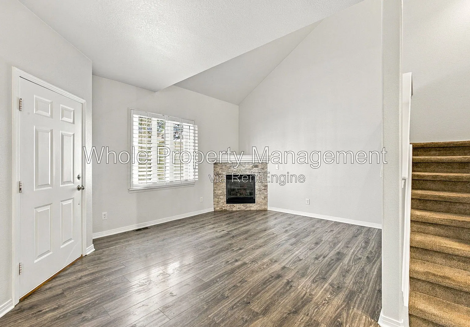 3 bed, 3.0 bath, 1763 sqft, $3,100 — Photo 2