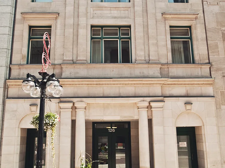 126 Sparks St — Photo 2