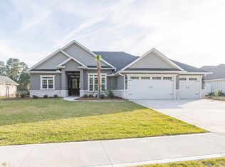 204 Riley Hunter Dr, Kingsland, GA 31548