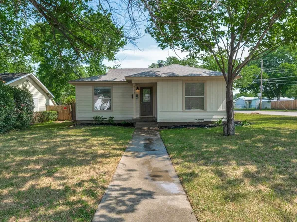 4237 Voncille St, Haltom City, TX 76117