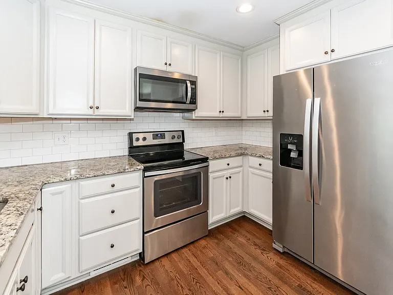 343 Cessna Ave — Photo 63