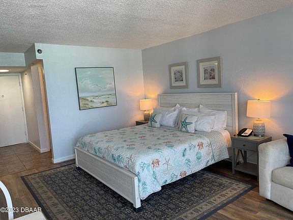 5th image of 313 S Atlantic Ave #616