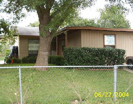 4th image of 8202 QUIET CREEK DR