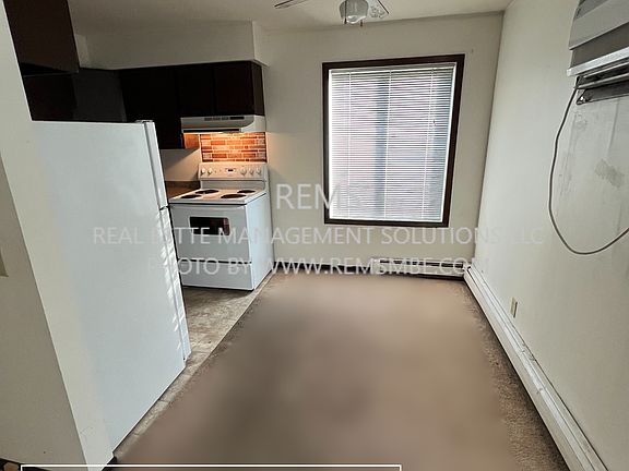 4th image of 1120 Grand Ave