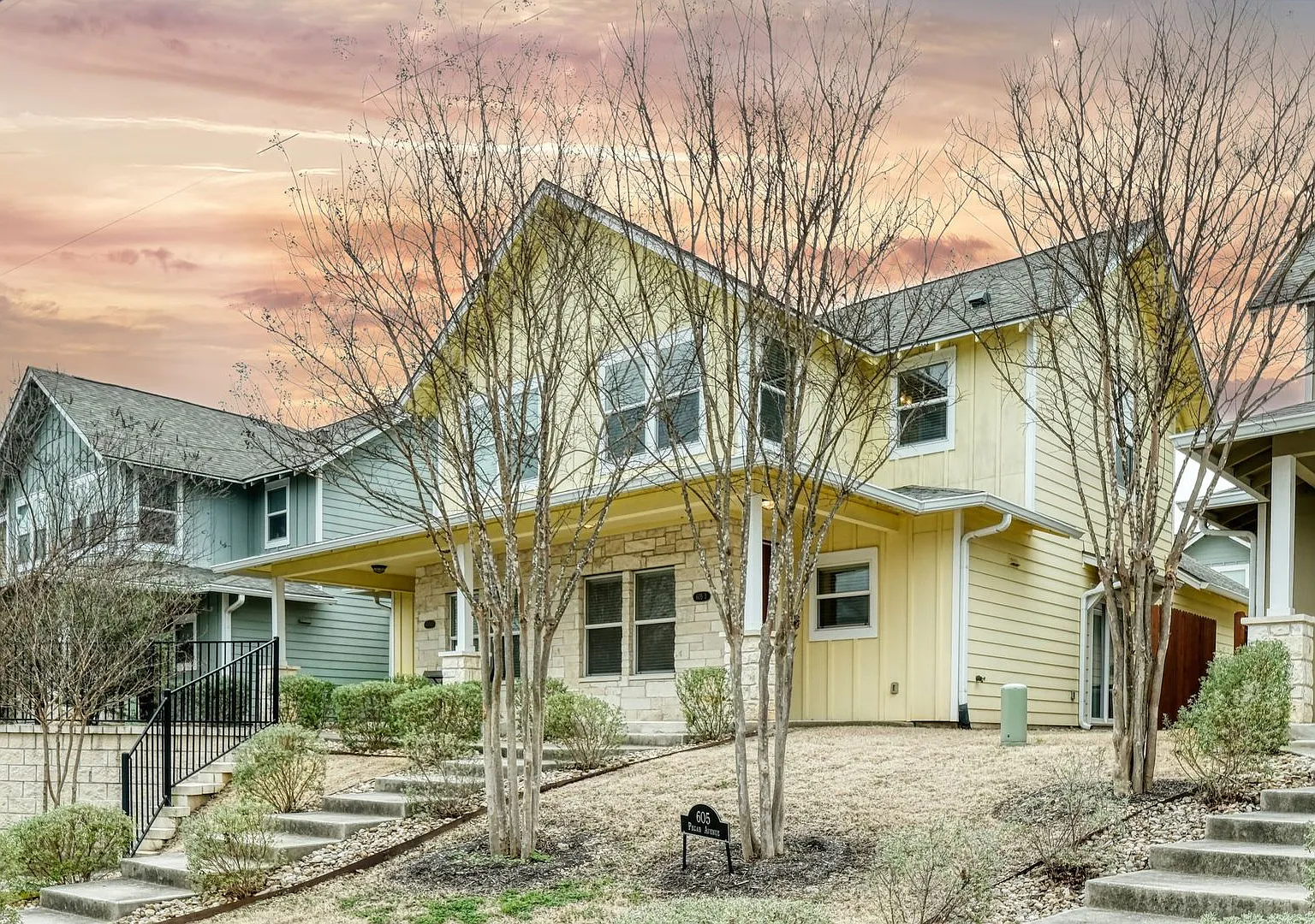 607 Pecan Ave. — Photo 1