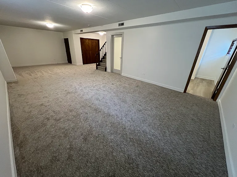 2416 W Foster Ave #1N — Photo 38