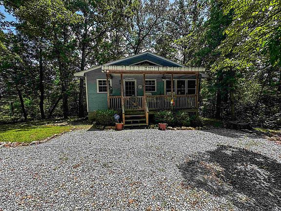 3rd image of 299 Buck Pond Rd