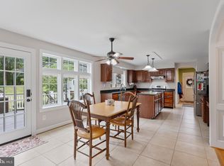 1110 Somerset Ln, Owings, MD 20736