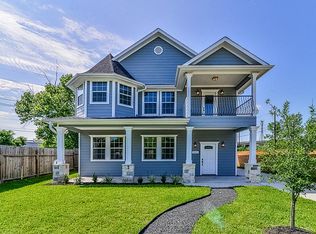 1939 Lombardy St, Houston, TX 77023