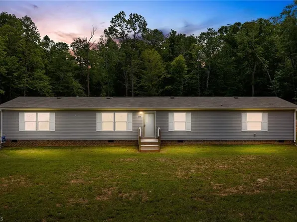 959 Walker St, Reidsville, NC 27320