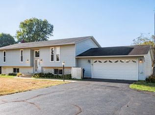 233 Price Rd, Newark, OH 43055