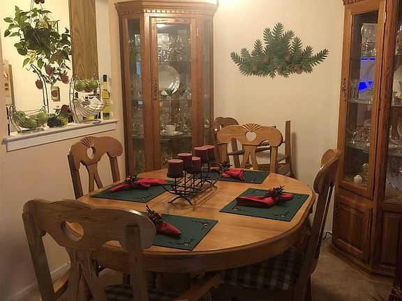4th image of 22 Waterview Dr #22