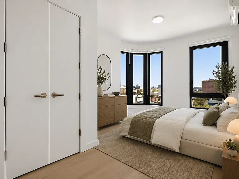2363 Bedford Ave #439 — Photo 3