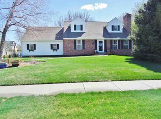 2 Camelot Way, Kearney, NE 68845