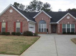 945 Rafington Dr, Lawrenceville, GA 30046
