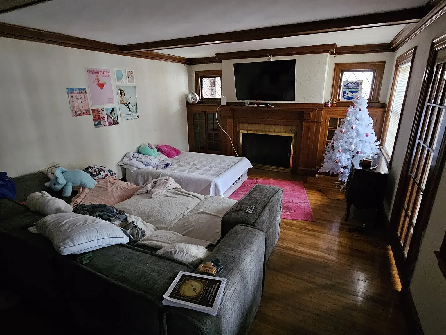 4 bed, 2.0 bath, 1200 sqft, $9,900 — Photo 4
