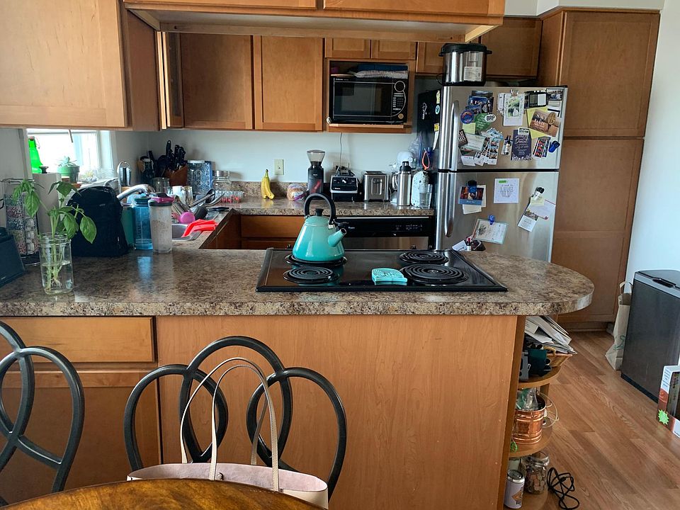 2nd image of 112 Douglas Ave