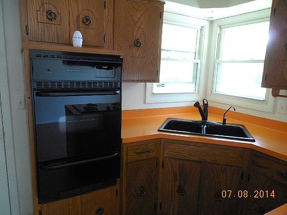 5th image of 3414 Bavarian Ct