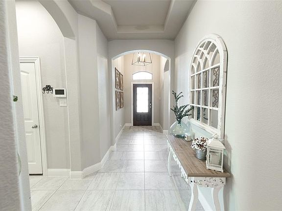 3rd image of 4001 Tunstall Dr